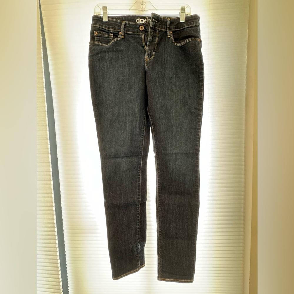 Denizen Skinny Jeans